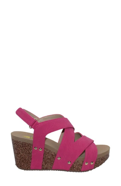 Volatile Tory Crisscross Wedge Sandal In Fuchsia
