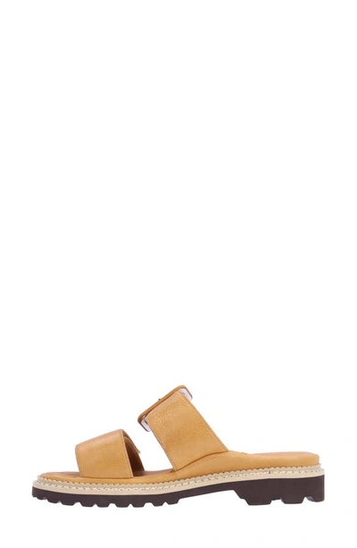 L'amour Des Pieds Dalbir Slide Sandal In Lioness