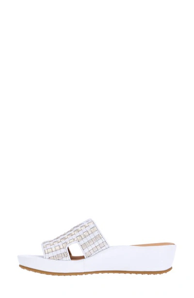L'amour Des Pieds Cusaro Platform Wedge Slide Sandal In White/ Gold