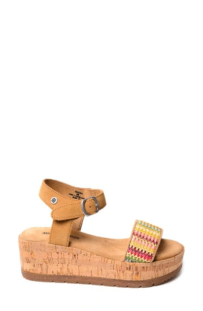 Minnetonka Patrice Ankle Strap Platform Wedge Sandal In Tan Multi