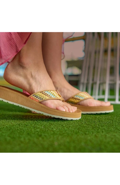 Minnetonka Hedy 2.0 Flip Flop In Tan Multi