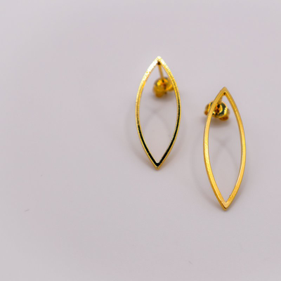 Shop Le Réussi Golden Leaf Elegance Earrings