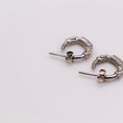 Shop Le Réussi Italian Sterling Silver Petite Hoop Earrings In Grey