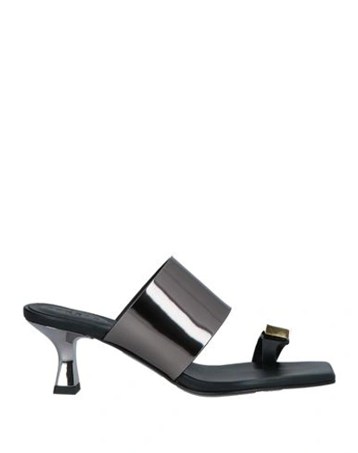 Shop Donnari Donnarì Woman Thong Sandal Steel Grey Size 7 Leather