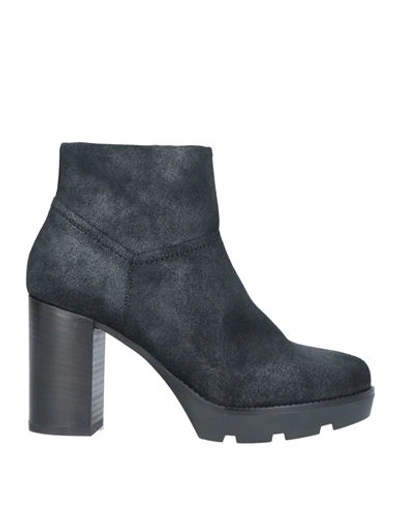 Shop Janet Sport Woman Ankle Boots Black Size 5 Leather
