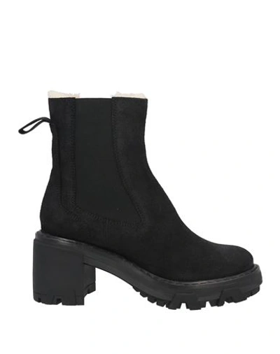 Shop Rag & Bone Woman Ankle Boots Black Size 7.5 Shearling