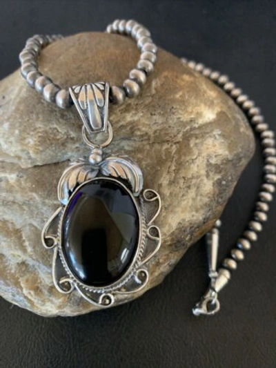Pre-owned Handmade Native Mens Navajo Pearls Sterling Silver Black Onyx Necklace Pendant 13089