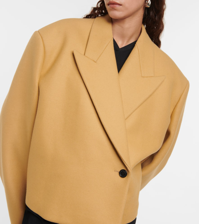 Shop Khaite Raymond Cropped Wool-blend Jacket In Beige