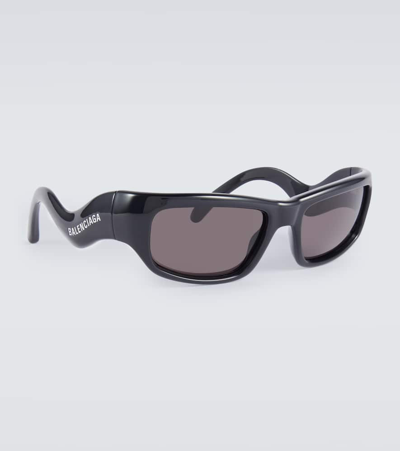 Balenciaga Hamptons Rectangular Sunglasses In Black-black-grey