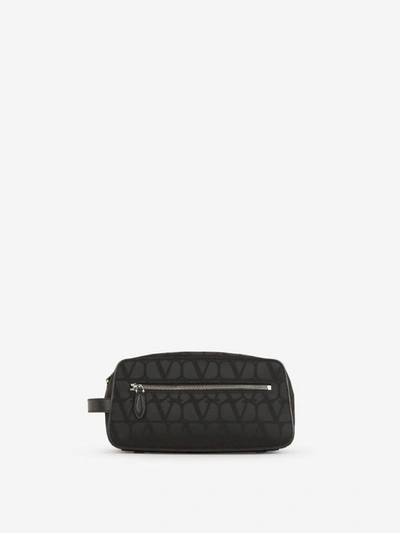 Shop Valentino Garavani Iconographe Toiletry Bag In Negre