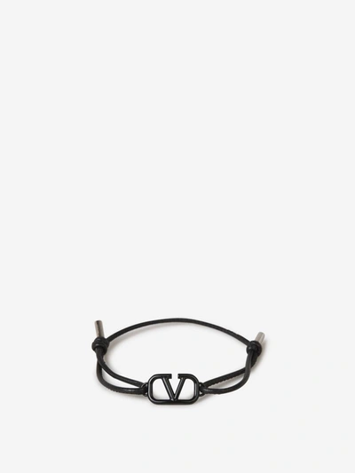 Shop Valentino Garavani Signature Logo Bracelet In Negre