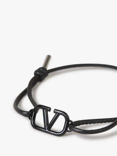 Shop Valentino Garavani Signature Logo Bracelet In Negre
