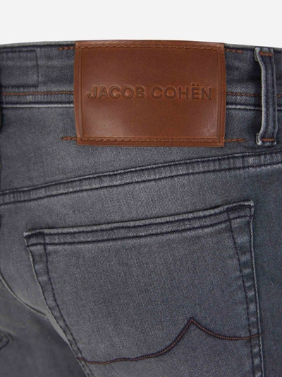 Shop Jacob Cohёn Jacob Cohen Bard Jeans In Gris Clar