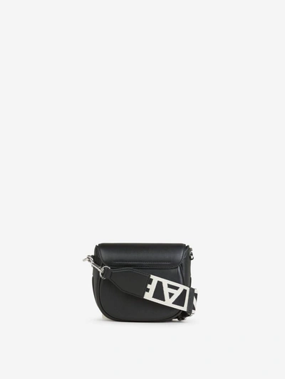 Shop Marc Jacobs Saddle S Crossbody Bag In Negre