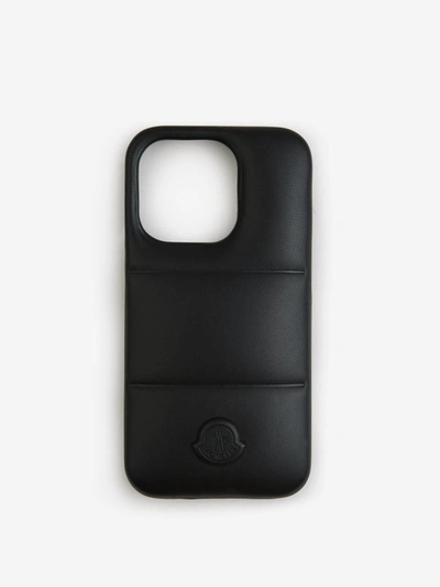 Shop Moncler Iphone 14 Padded Case In Negre