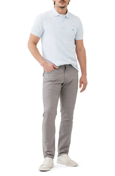 Rodd & Gunn Motion 2 Straight Leg Jeans In Latte