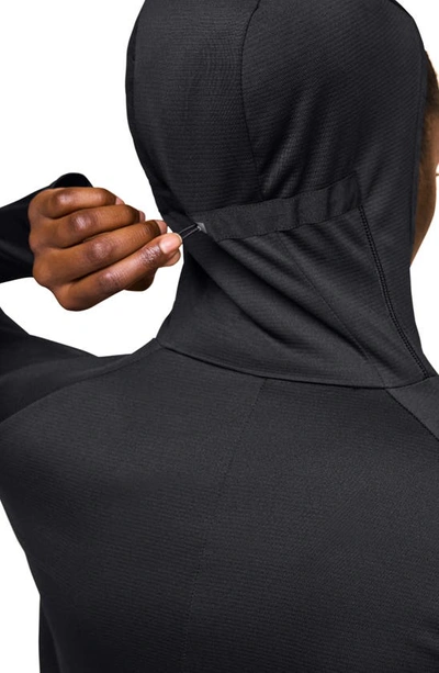 On Climate Zip Hoodie In Black