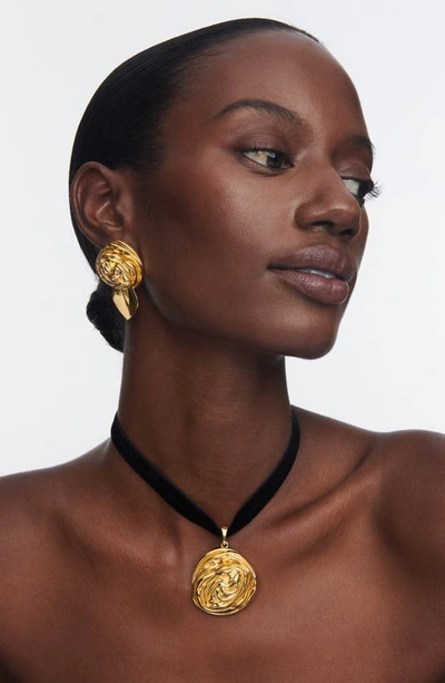 Sterling King Mini Rosette Stud Earrings In Gold