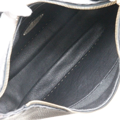 Shop Fendi Selleria Black Leather Shoulder Bag ()