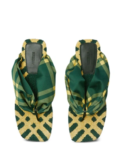 Burberry Check Pattern Thong Strap Open Toe Branded Footbed Flat In Green