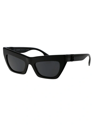 Shop Burberry Sunglasses In 409387 Black