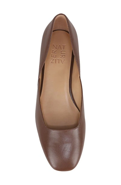 Naturalizer Cody Skimmer Flat In Cocoa Leather