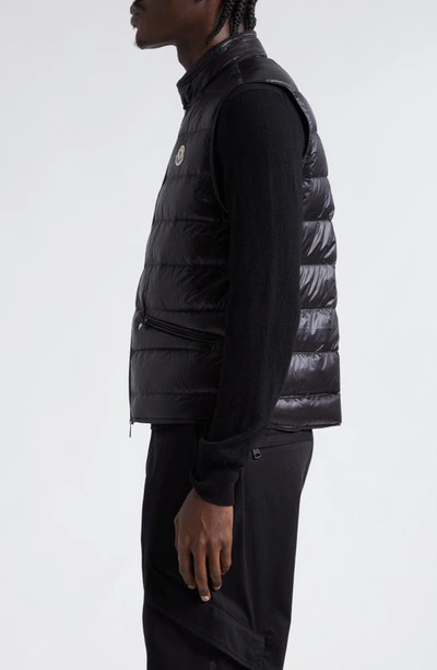 Moncler High Collar Puffer Quilted Sleeveless Jacket In Black
