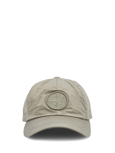 Shop Stone Island Logo Embroidered Baseball Cap In Verde