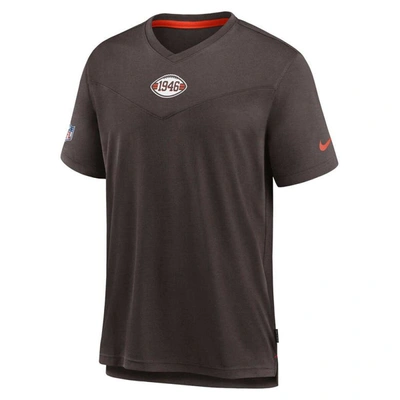Shop Nike Brown Cleveland Browns Sideline Coaches Vintage Chevron Performance V-neck T-shirt