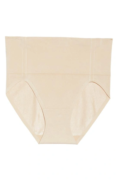 Wacoal Smooth Series Shaping High-cut Briefs In Sand