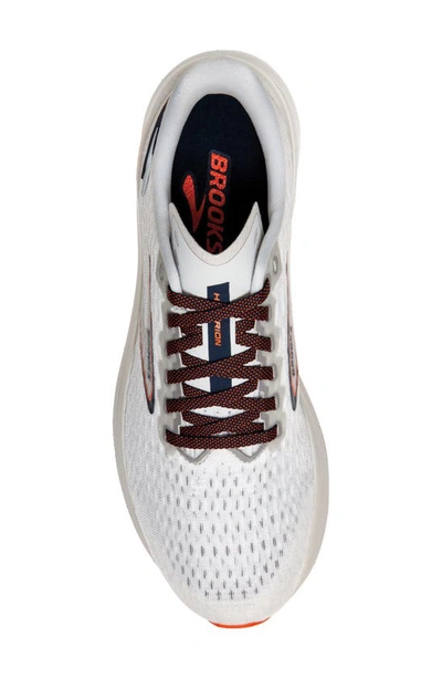 Brooks Hyperion Running Shoe In Oyster Mushroom/ Black Iris
