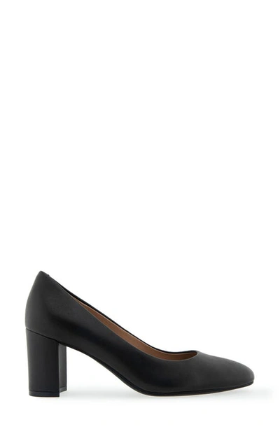 Shop Aerosoles Betsy Pump In Black Leather