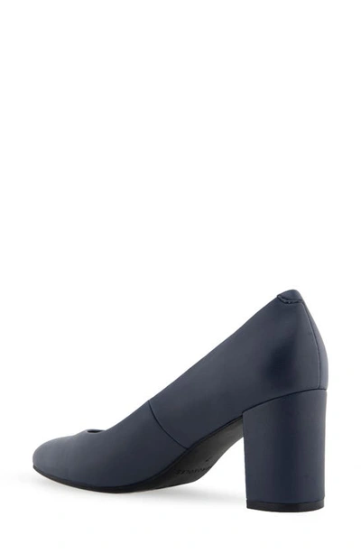 Shop Aerosoles Betsy Pump In Navy Leather