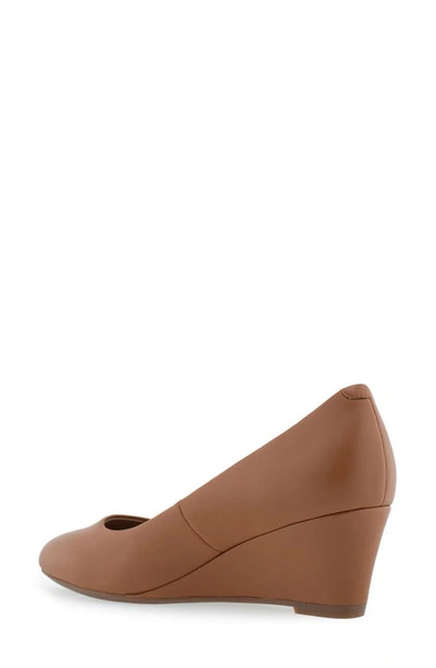 Aerosoles Iris Dress-pump-wedge In Tan Leather