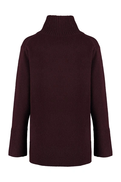 Shop Vince Wool And Cashmere Sweater In Red-purple Or Grape