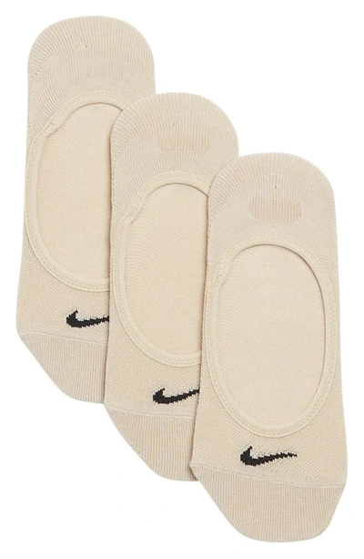 Shop Nike 3-pack No-show Socks In Net/ Black