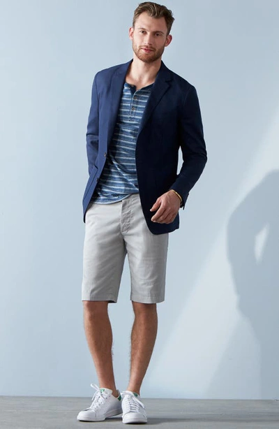 Ag Griffin Regular Fit Chino Shorts In Sulfur Dapple Grey