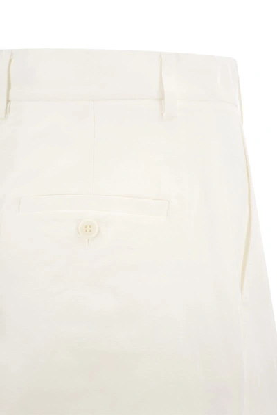 Shop Weekend Max Mara Ecuba - Cotton And Linen Bermuda Shorts In Ivory