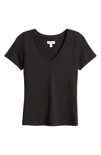 Nordstrom Everyday V-neck T-shirt In Black