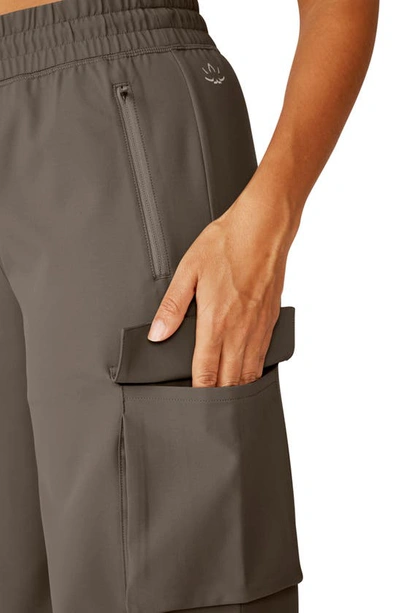 Beyond Yoga City Chic Cargo Pants In Dune