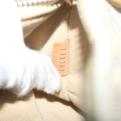 Pre-owned Louis Vuitton Evora White Canvas Shoulder Bag ()