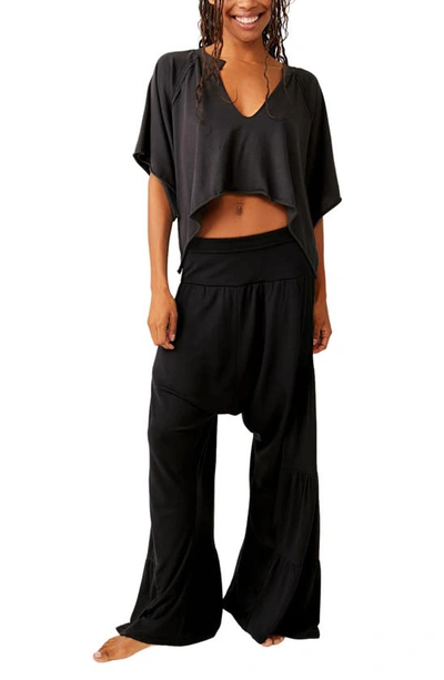Shop Fp Movement Reflect Relaxed Crop Top In Black