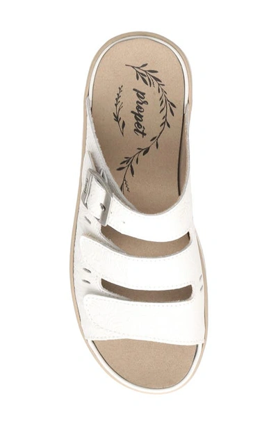 Propét Breezy Walker Slide Sandal In White Onyx