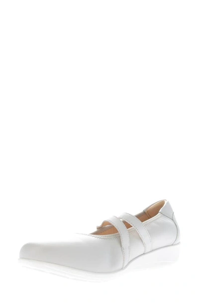 Propét Yara Mary Jane Flat In Light Grey