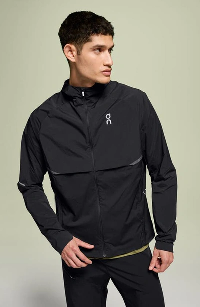 On Core Hooded Packable Running Jacket In Black