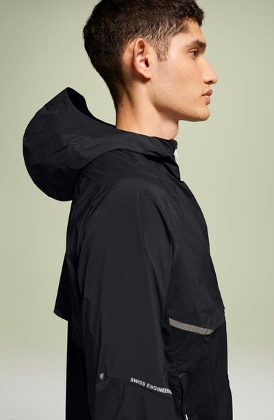 On Core Hooded Packable Running Jacket In Black