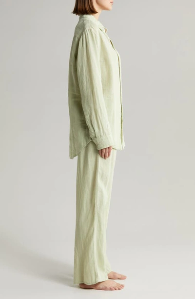 Shop Desmond & Dempsey Long Sleeve Linen Pajamas In Pistachio