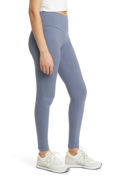 Shop Pacsun Yoga Crossover Leggings In Folkstone Gray