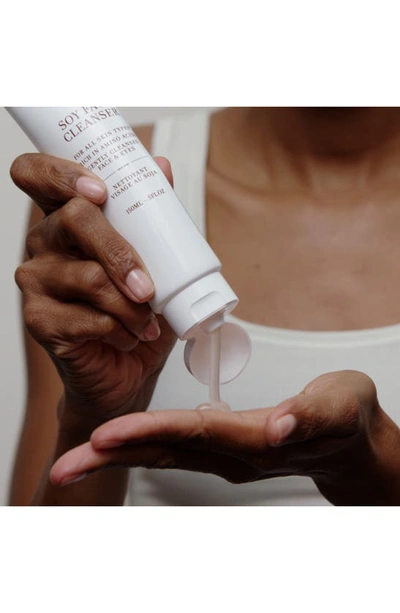 Freshr Fresh® Soy Hydrating Gentle Face Cleanser
