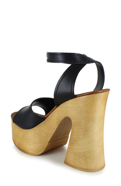 Candies Ida Platform Sandal In Black Leather